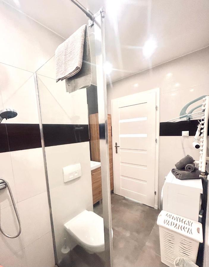 Downtownapartments Andy Air-Conditioned, Underground Parking Available Rzeszów Exteriör bild